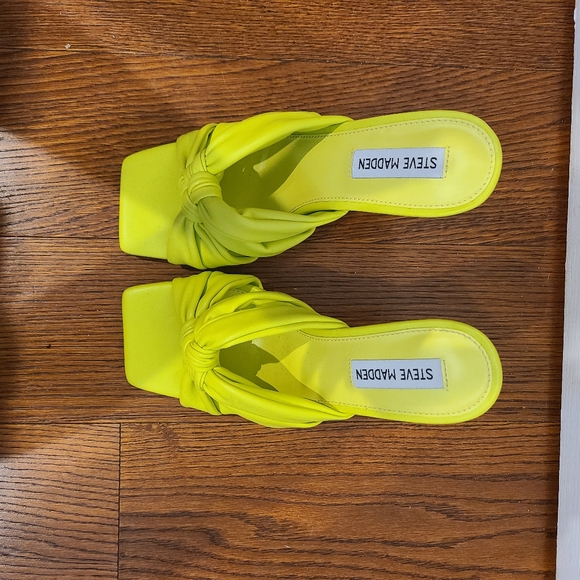 Women's New Size 8.5 Steve Madden Ismay Heeled Sandal - Picture 5 of 7